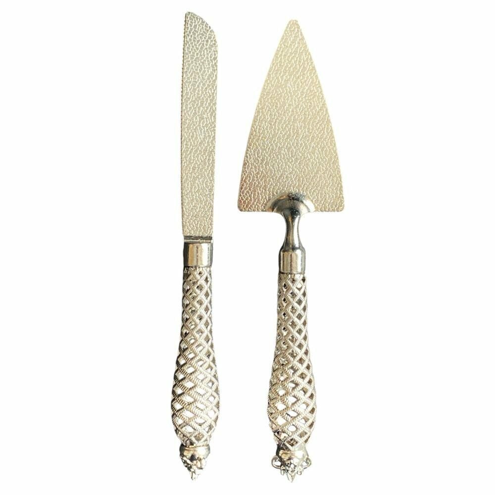 AYVALI PASTA SERVİS SET SPATULA BIÇAK GÜMÜŞ AK7001